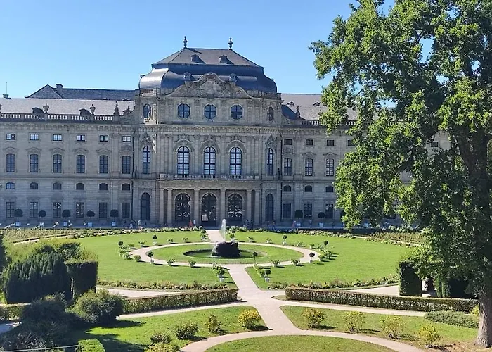 Maintime Honeymoon Mit Fruehstueckskorb Lejlighedshotel Ochsenfurt